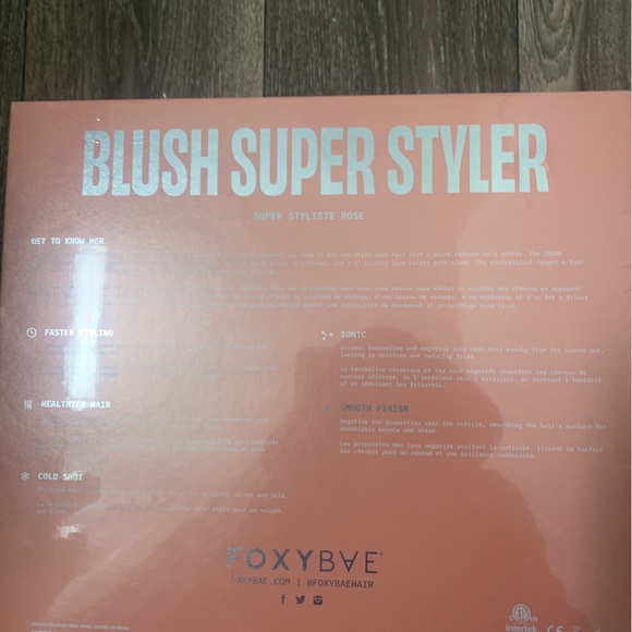 Pink Styler 4pc- FoxyBae - Picture 10 of 10